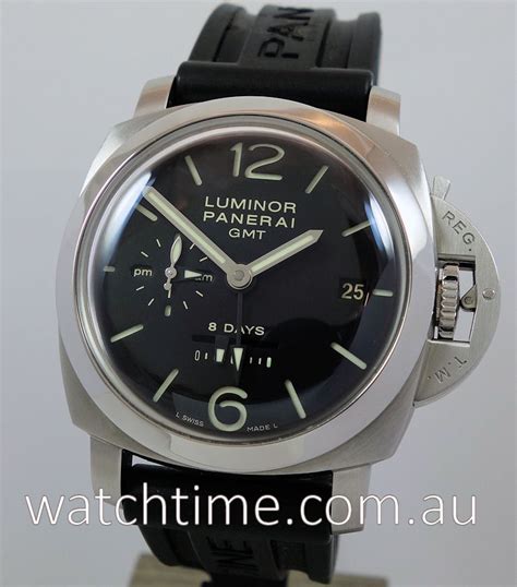 rubber b panerai 233